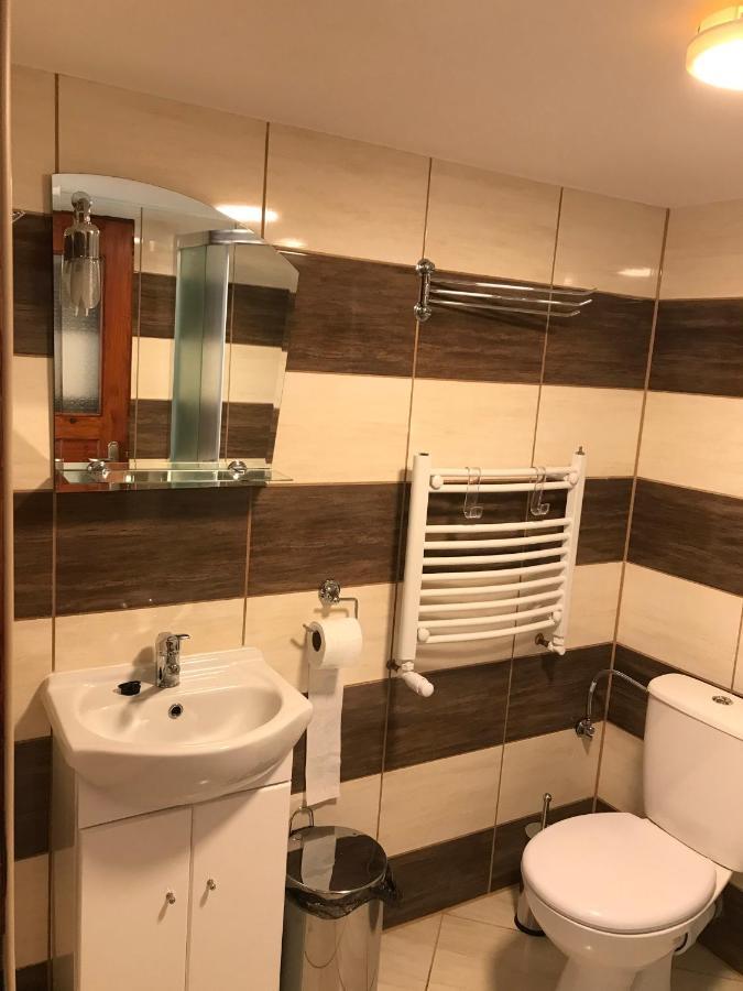 Apartament I Pokoje U Piotra Sromowce Nizne Exterior photo