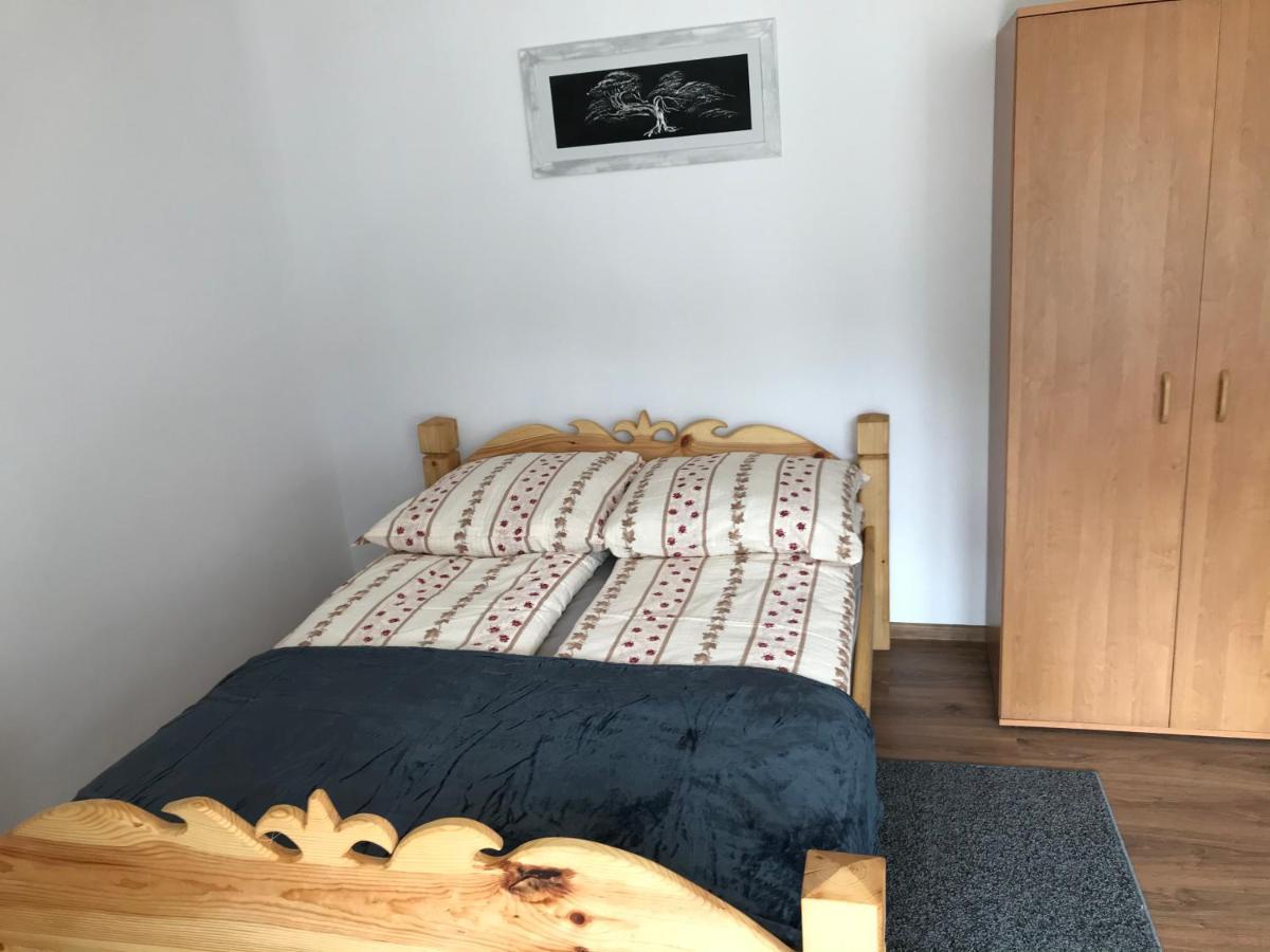 Apartament I Pokoje U Piotra Sromowce Nizne Exterior photo